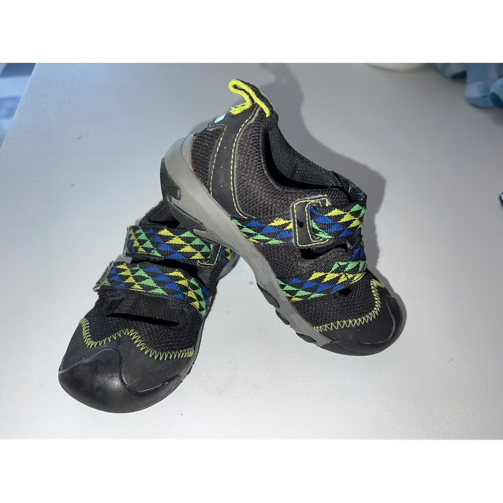 New Balance Kid's 554 V1 Running Shoe, Black, 9 M US Little Kid Boys Sandals